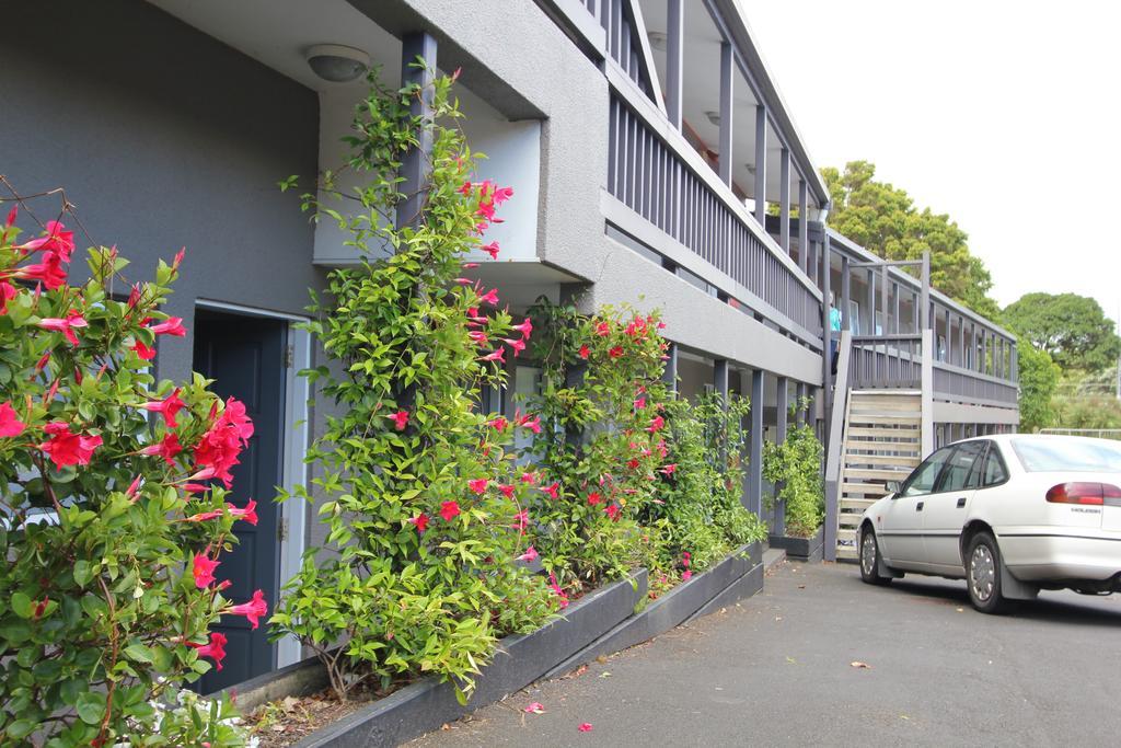 Motel 80 Auckland Exterior foto